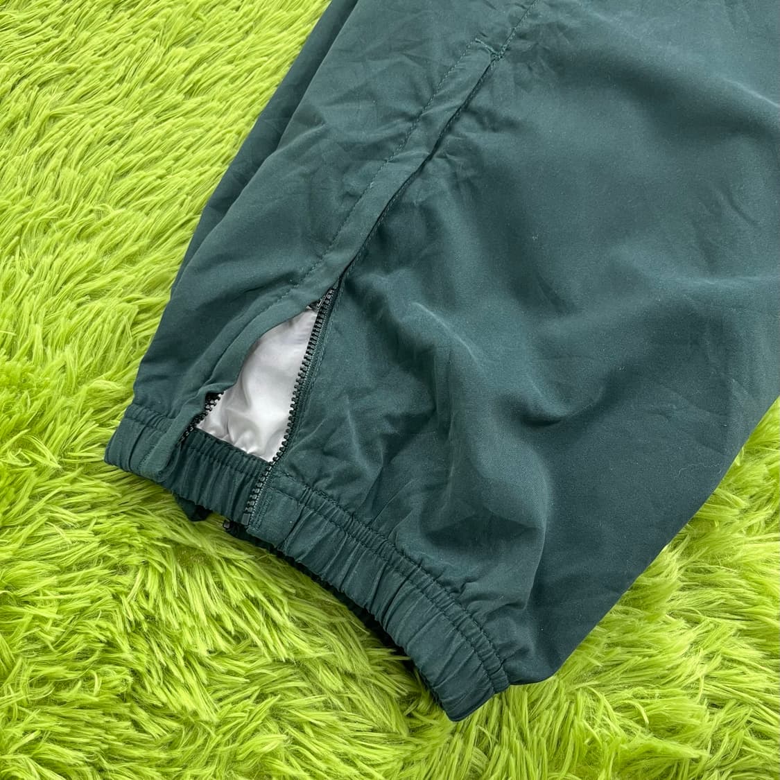 [2XL]휠라 올드스쿨 사이드지퍼 트레이닝 팬츠 상품이미지8