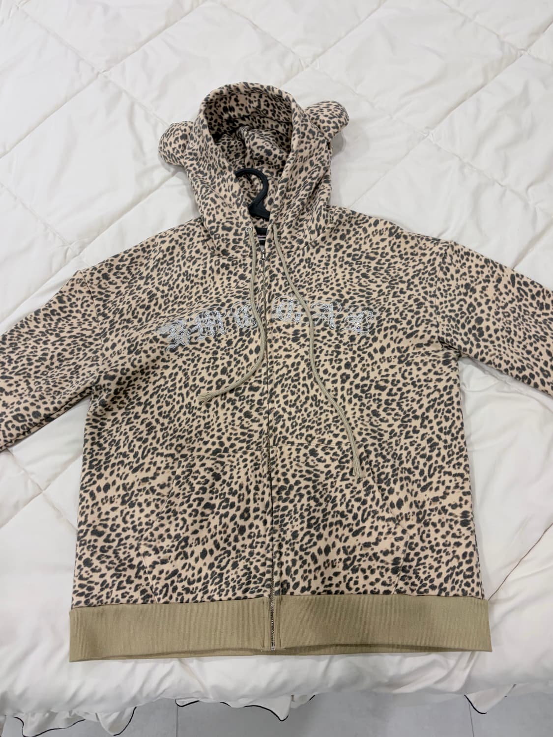 베메클 베어 걸 호피 후드집업 상품이미지1