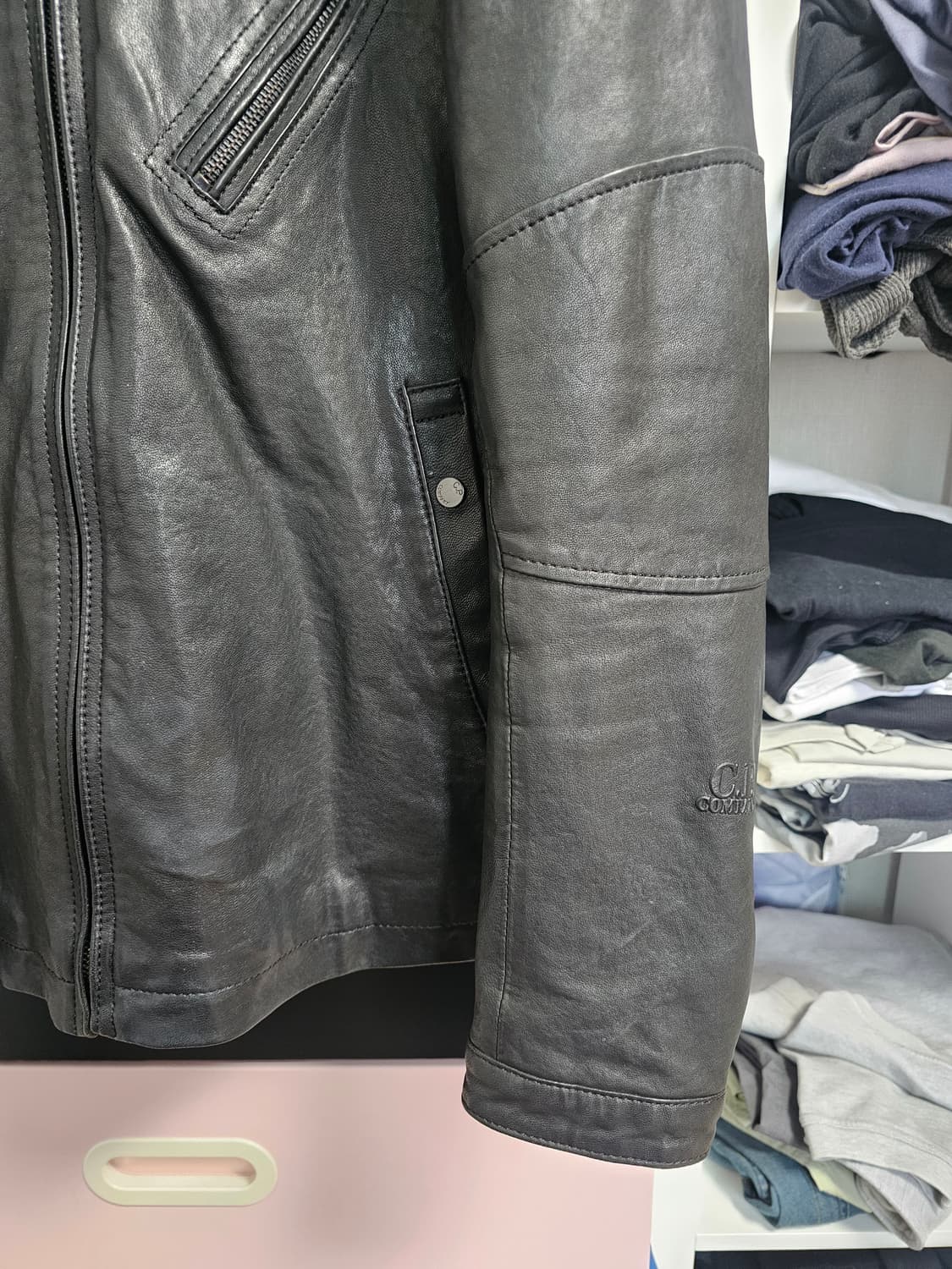 정품 CP Company 고글 후드 가죽 퀄팅 자켓  패딩 패디드 상품이미지5