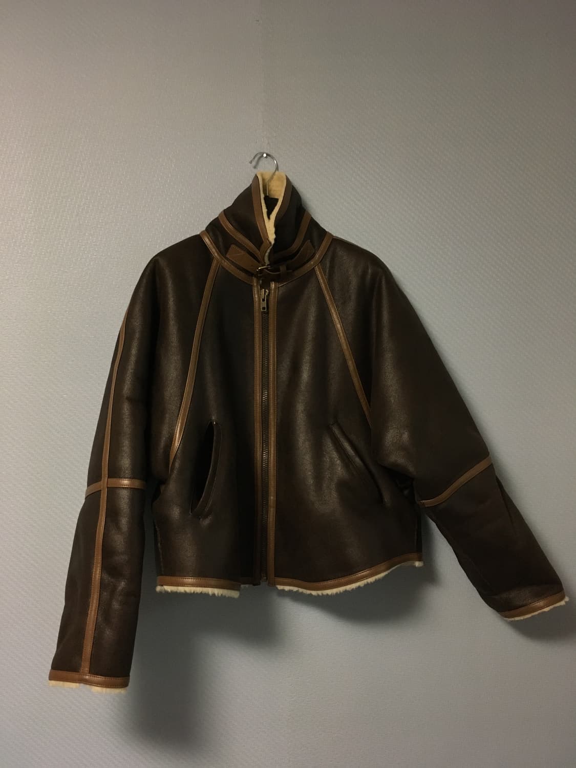 노티아 무스탕 자켓 M 브라운 상품이미지3