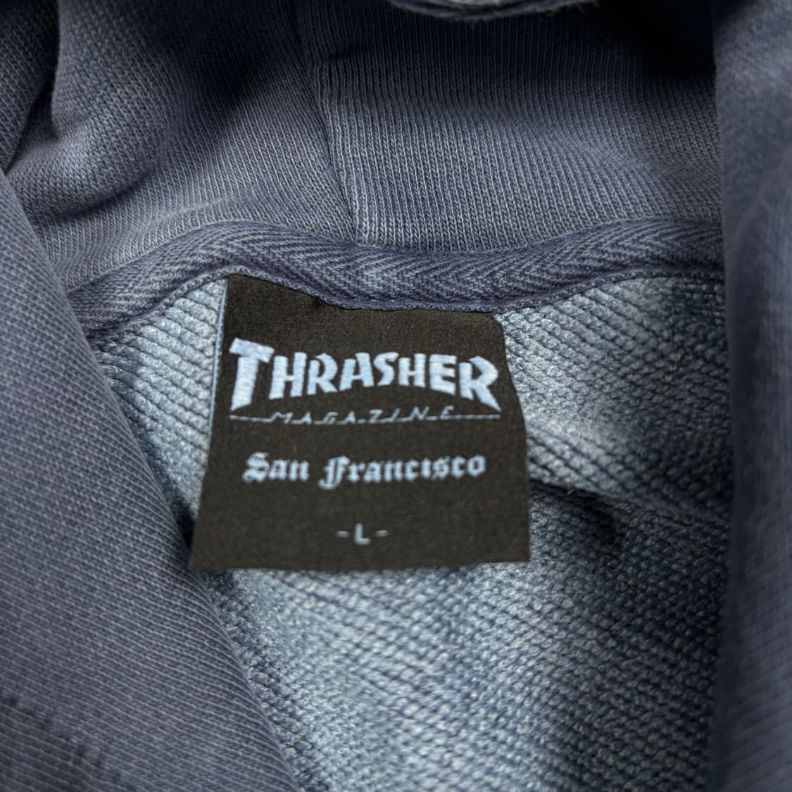 트레셔 피그먼트 네이비컬러 후드티 상품이미지3