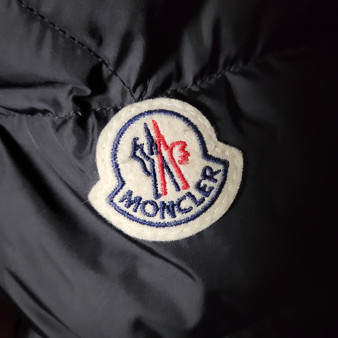 몽클레어 클루니 롱 다운 패딩 5사이즈 블랙 상품이미지3