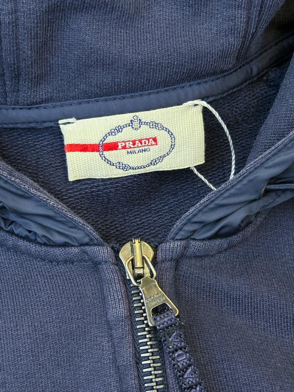 프라다 나일론 패널 후드집업 상품이미지5