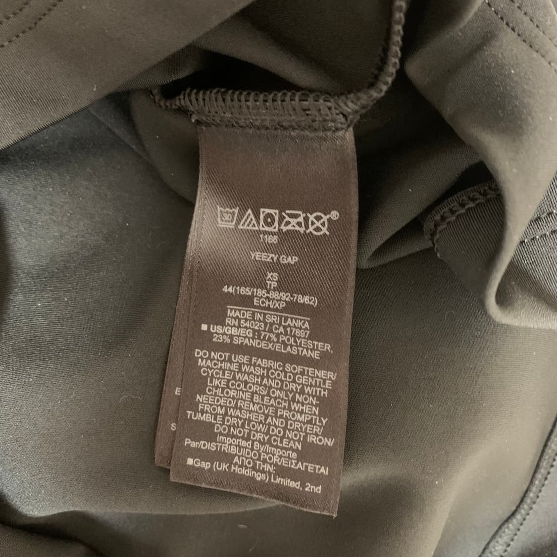 yzy gap long sleeve xs 상품이미지6