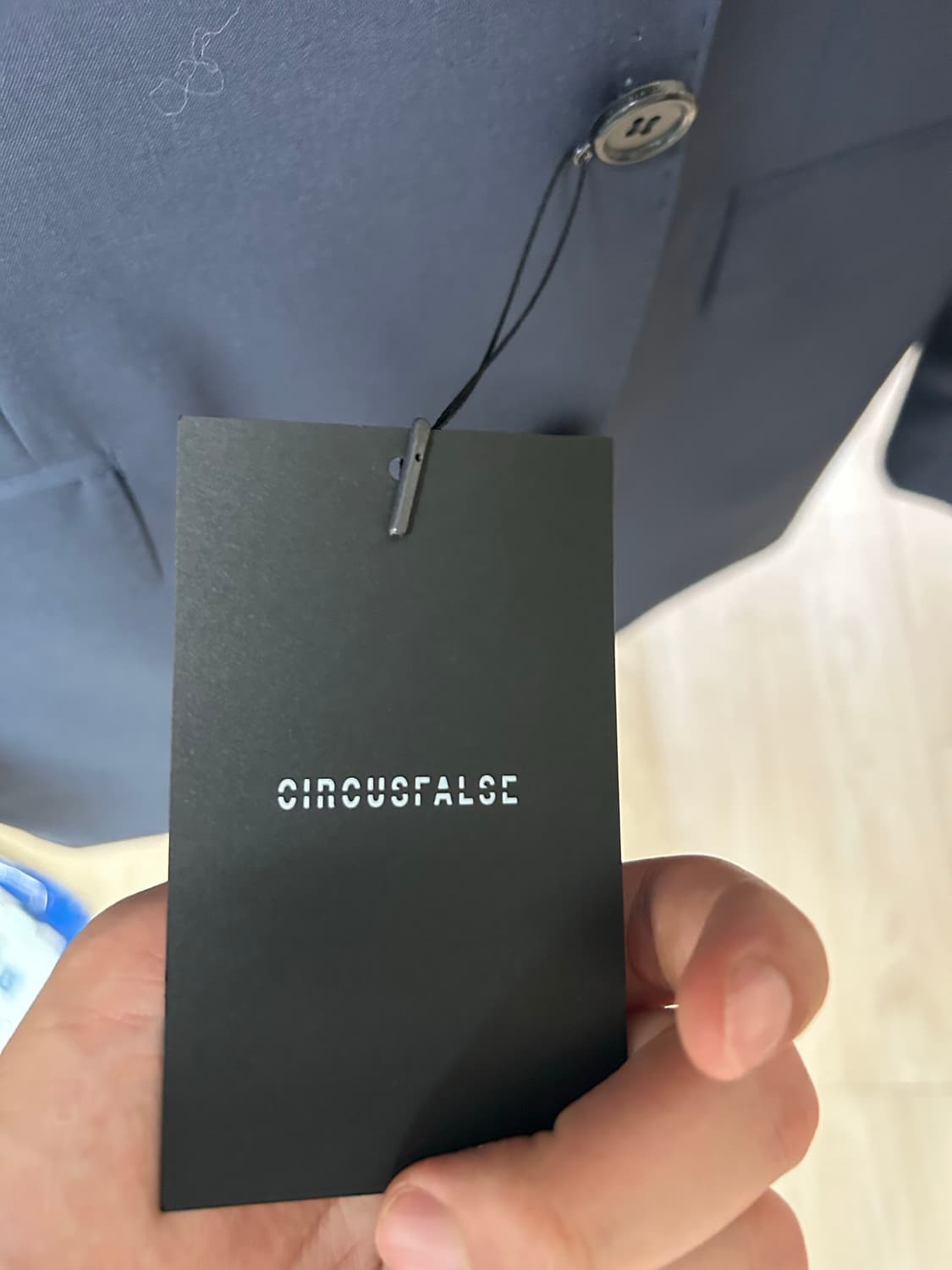 CIRCUISFALSE 네이비 2B 자켓 사이즈 4 상품이미지3