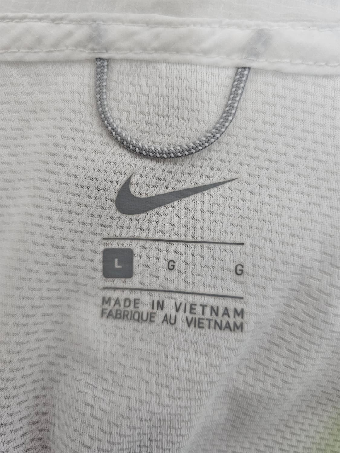 나이키 러닝 바람막이 L 상품이미지3