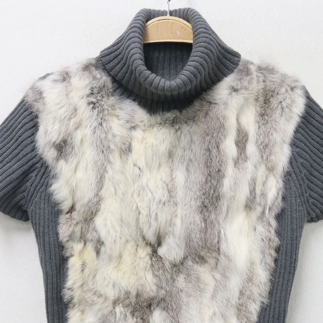 PANACEA RABBIT FUR 터틀넥 반팔 울 니트 63222 상품이미지3