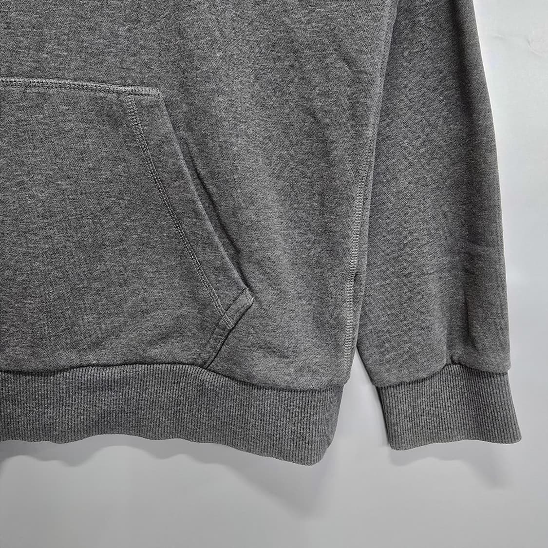 뉴발란스(New Balance) 로고 패치 후드티 그레이 100 상품이미지4