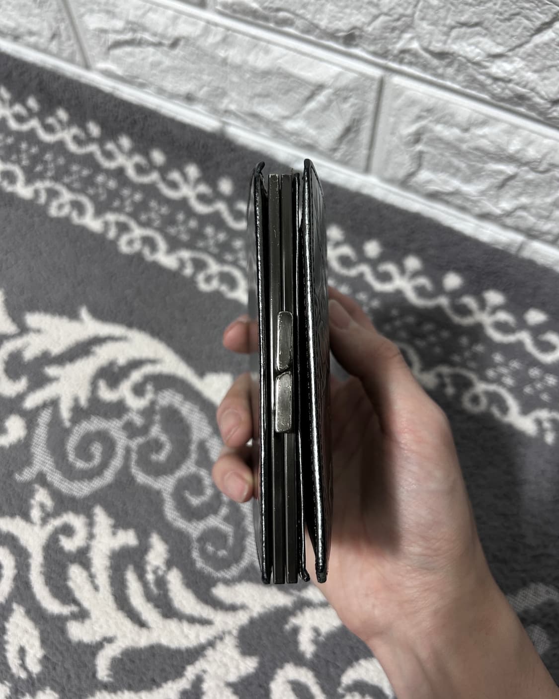 장폴고티에 메탈릭 실버 로즈 지갑 상품이미지5