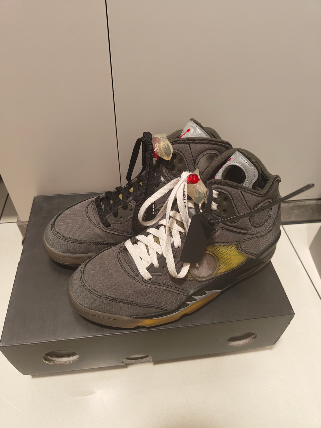 나이키 오프화이트 조던5 무슬린 270 상품이미지2