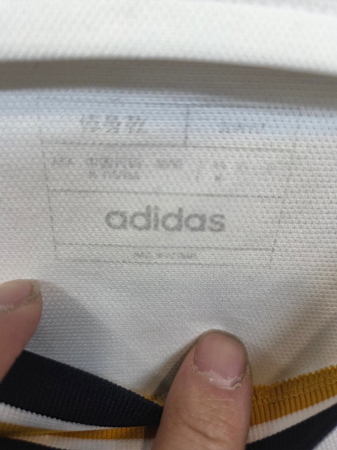 아디다스 레알마드리드 홈 져지 23 24 반팔 M 상품이미지3