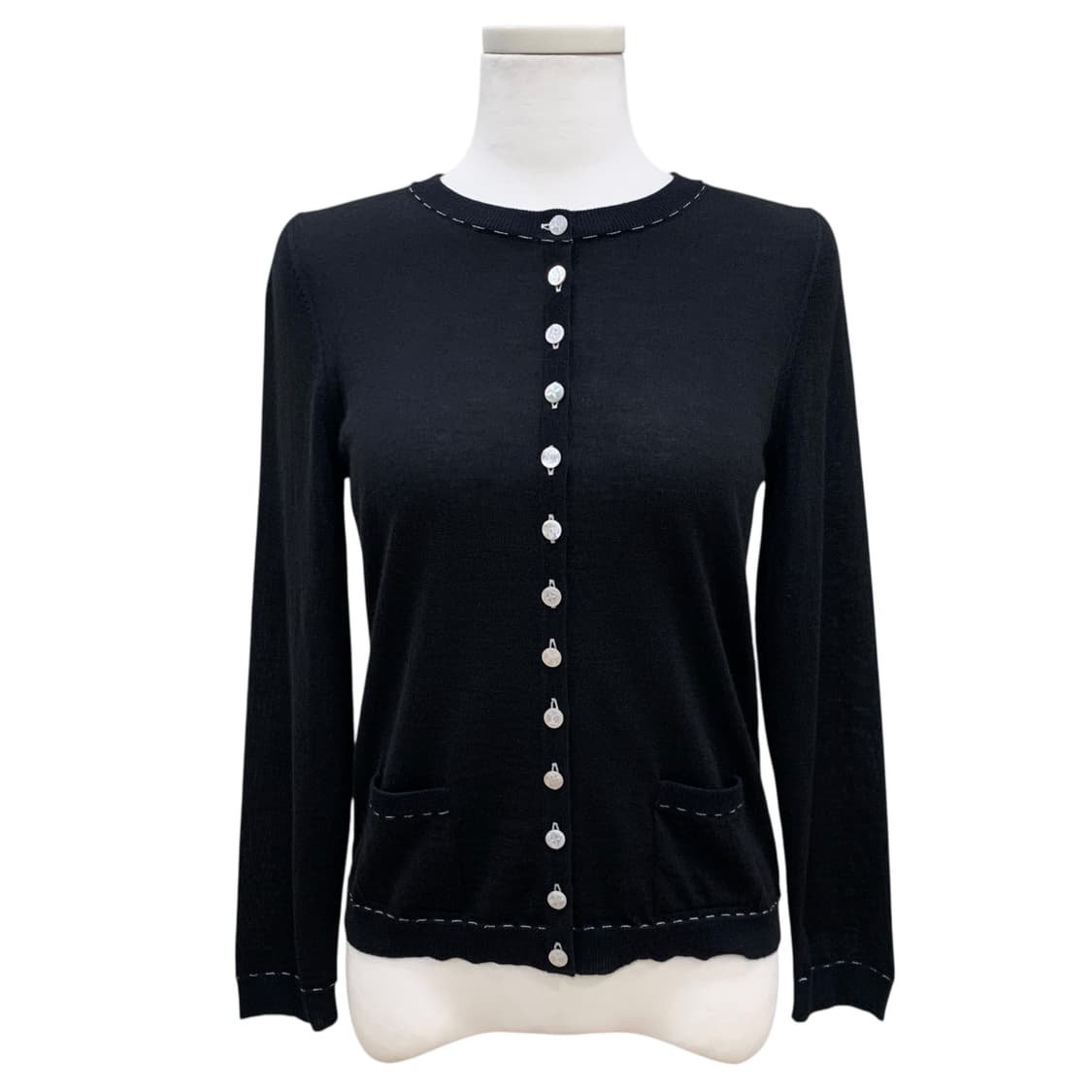 루이비통 자개단추 스티치 캐시미어 가디건 상품이미지1