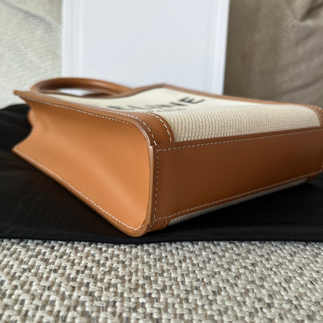 신품급 셀린느 카바스 미니 토트백 숄더백 상품이미지5