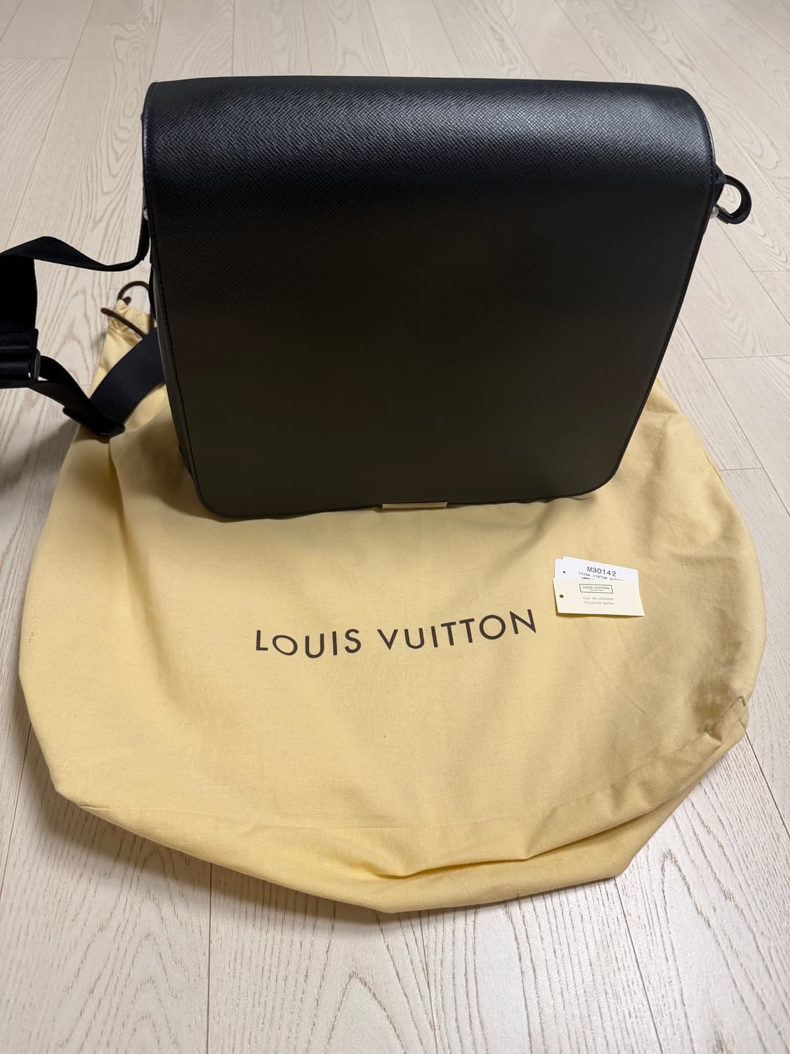 Louis Vuitton Viktor (M30142) 상품이미지1