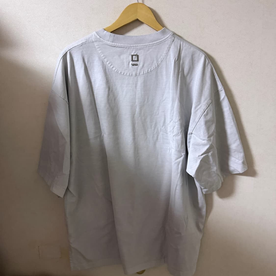 우영미 파리 남성 오버핏 플레이트 반팔티셔츠 52  상품이미지4