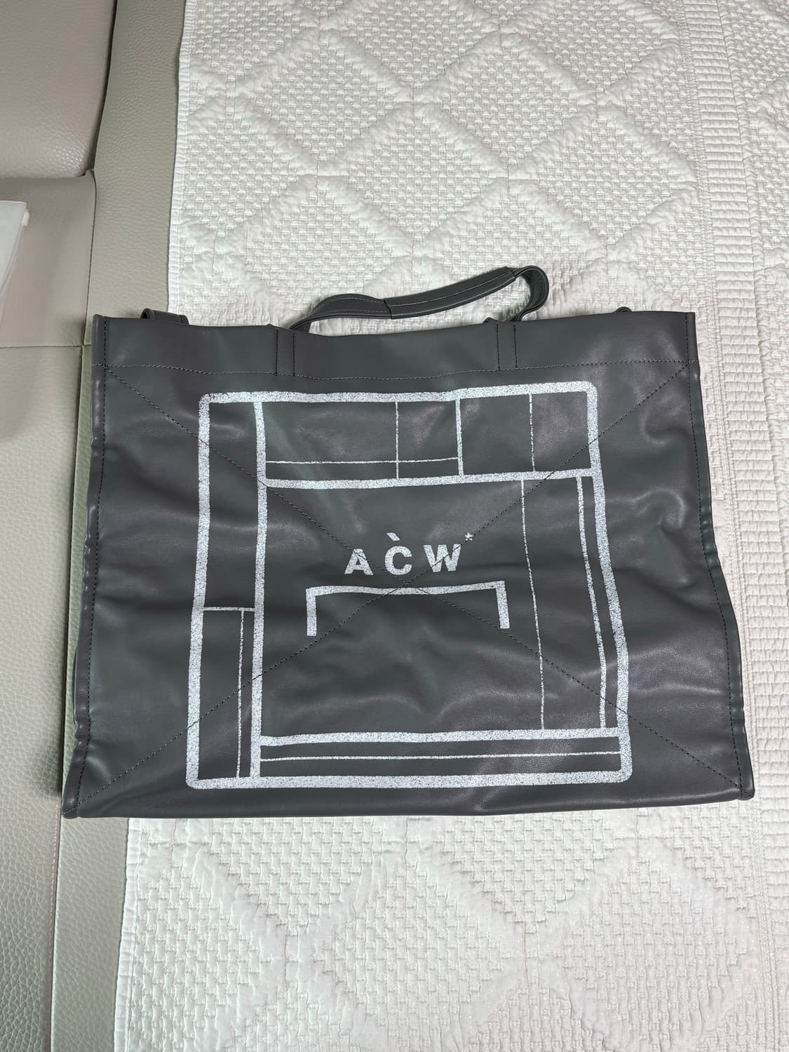 (os) 어콜드월 스케일 토트백 상품이미지4