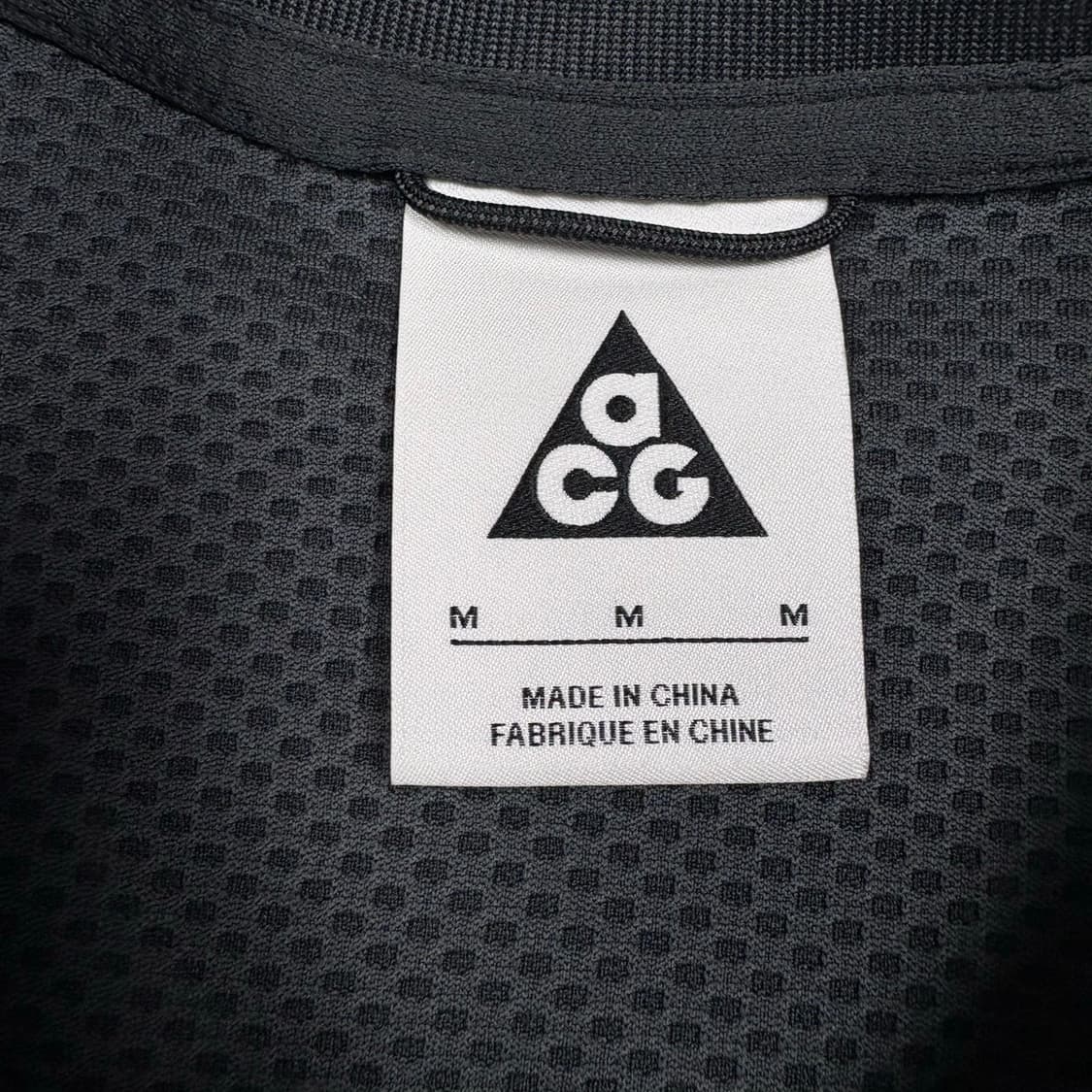나이키 acg 차콜컬러 반팔티 상품이미지6