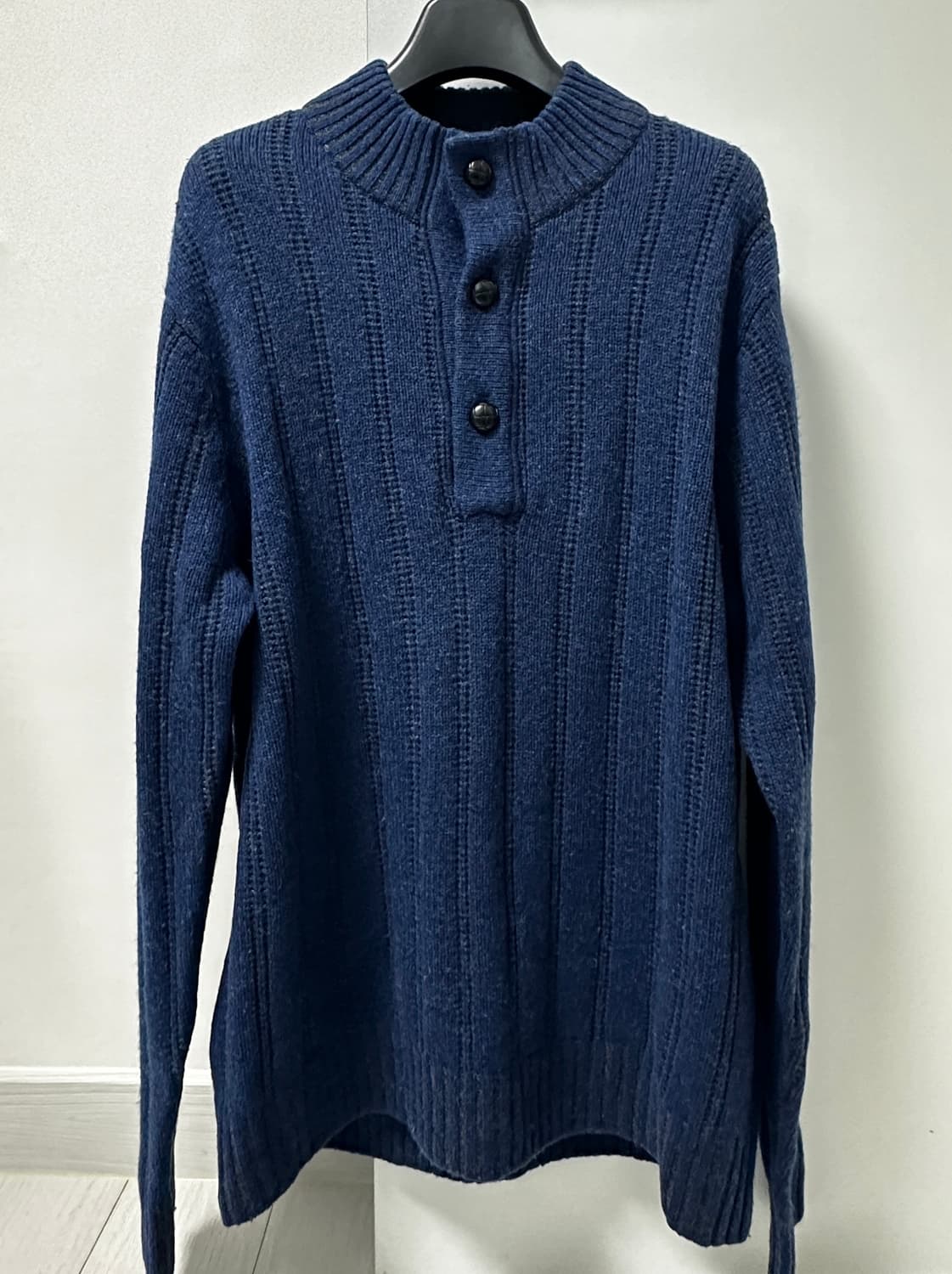 제이프레스 남성 L사이즈 버튼넥 니트 상품이미지1