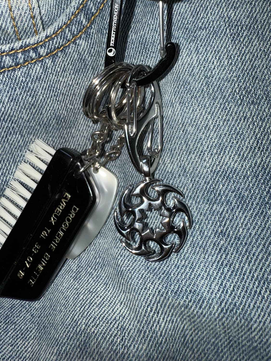 stellar blade keyring 상품이미지2