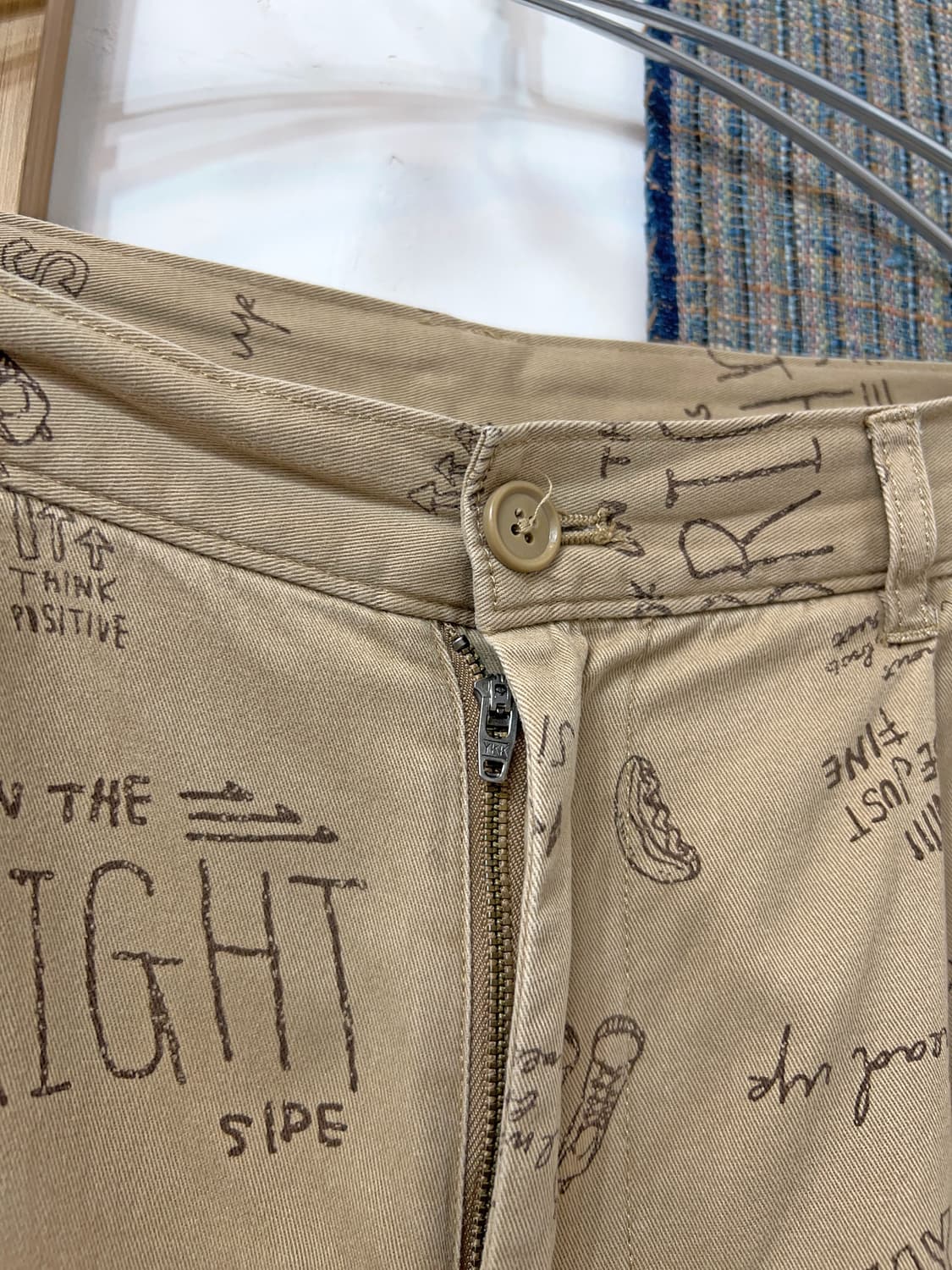 UNSTUDIED Printed Relaxed Chino Pants 상품이미지7