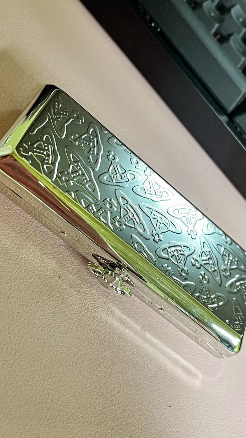 민트급 비비안웨스트우드 담배케이스 실버 판매 상품이미지1