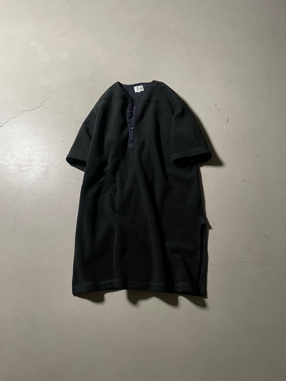 니들스  Fleece Henry Neck Long T-Shirt 상품이미지1