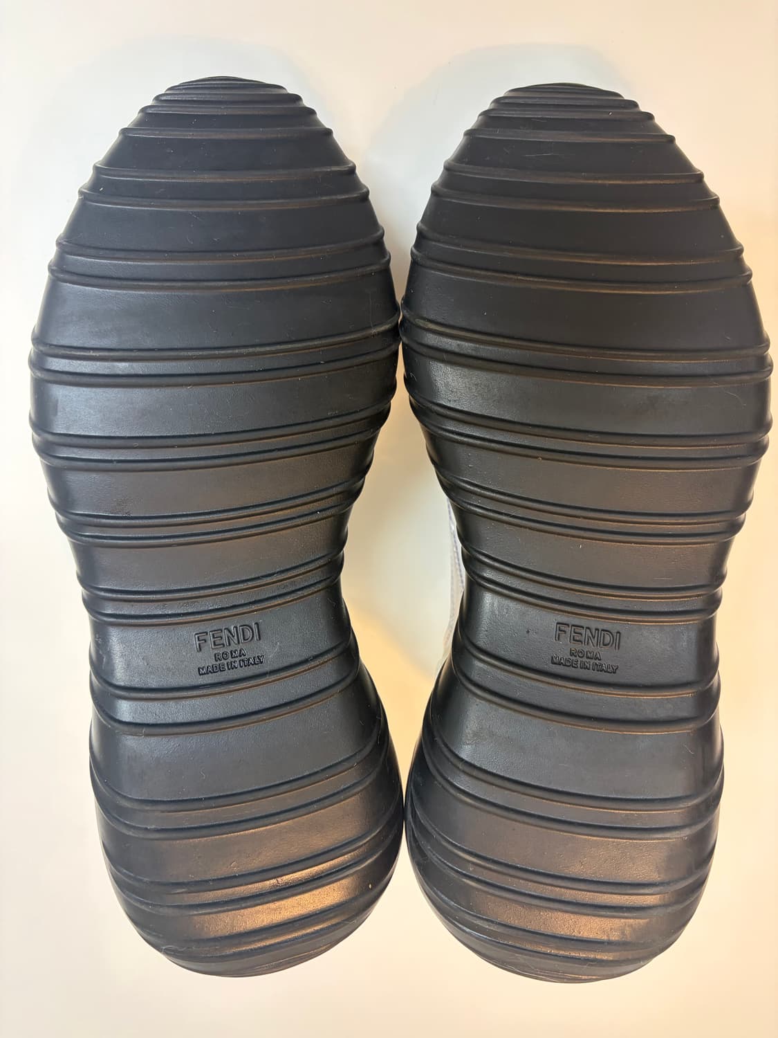 펜디 FF로고 메쉬믹스 오버솔 스니커즈 상품이미지7