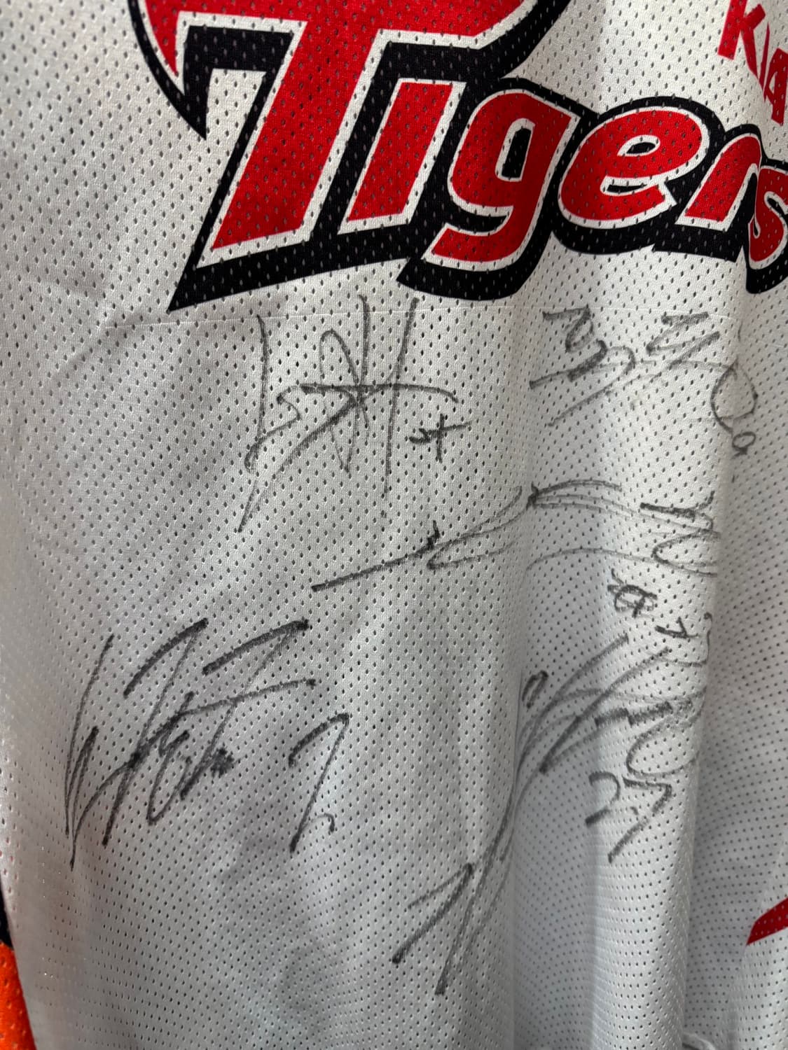 기아 타이거즈 친필 싸인 레트로 유니폼 L 상품이미지2