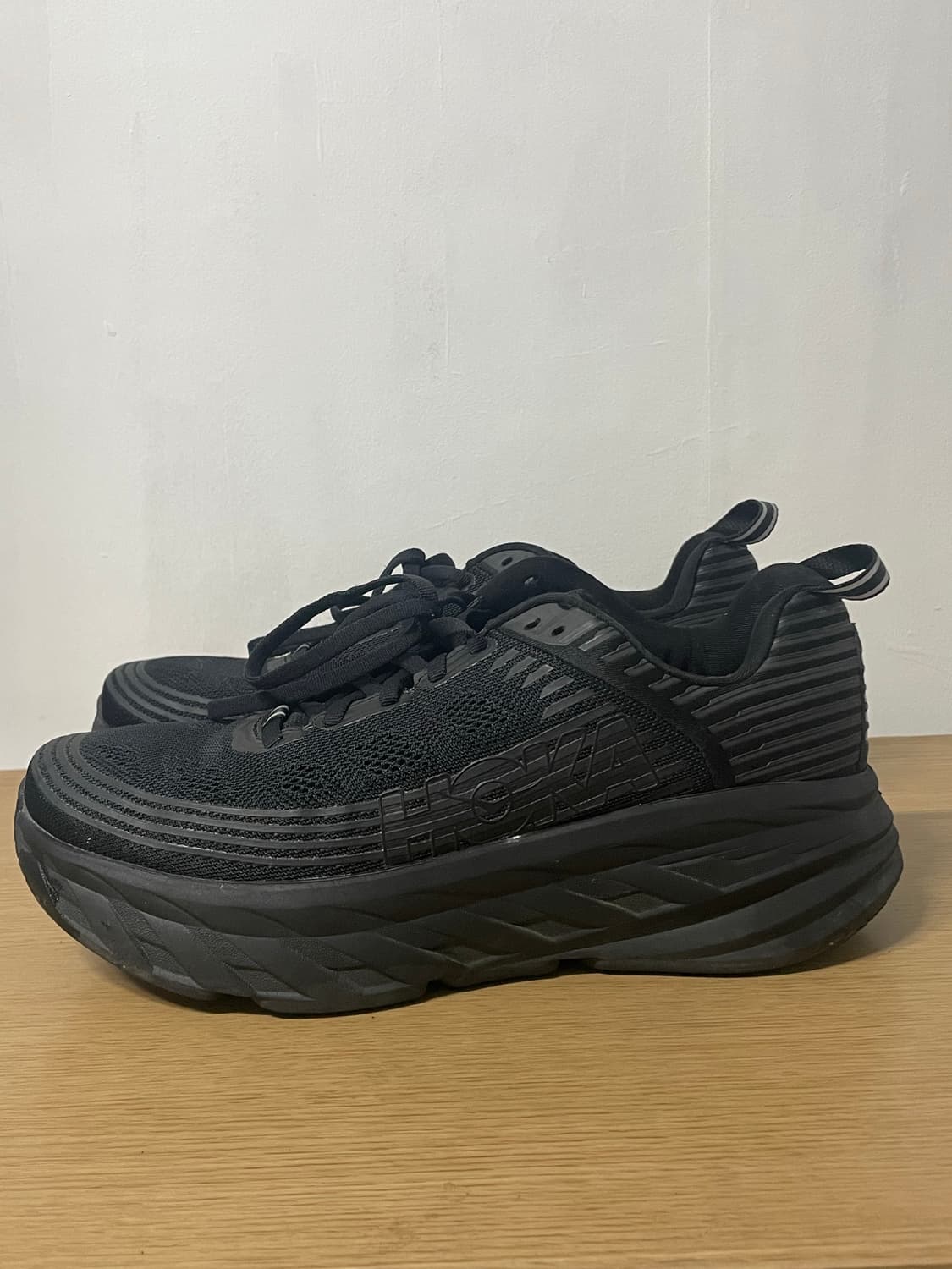 호카본디6 상품이미지1