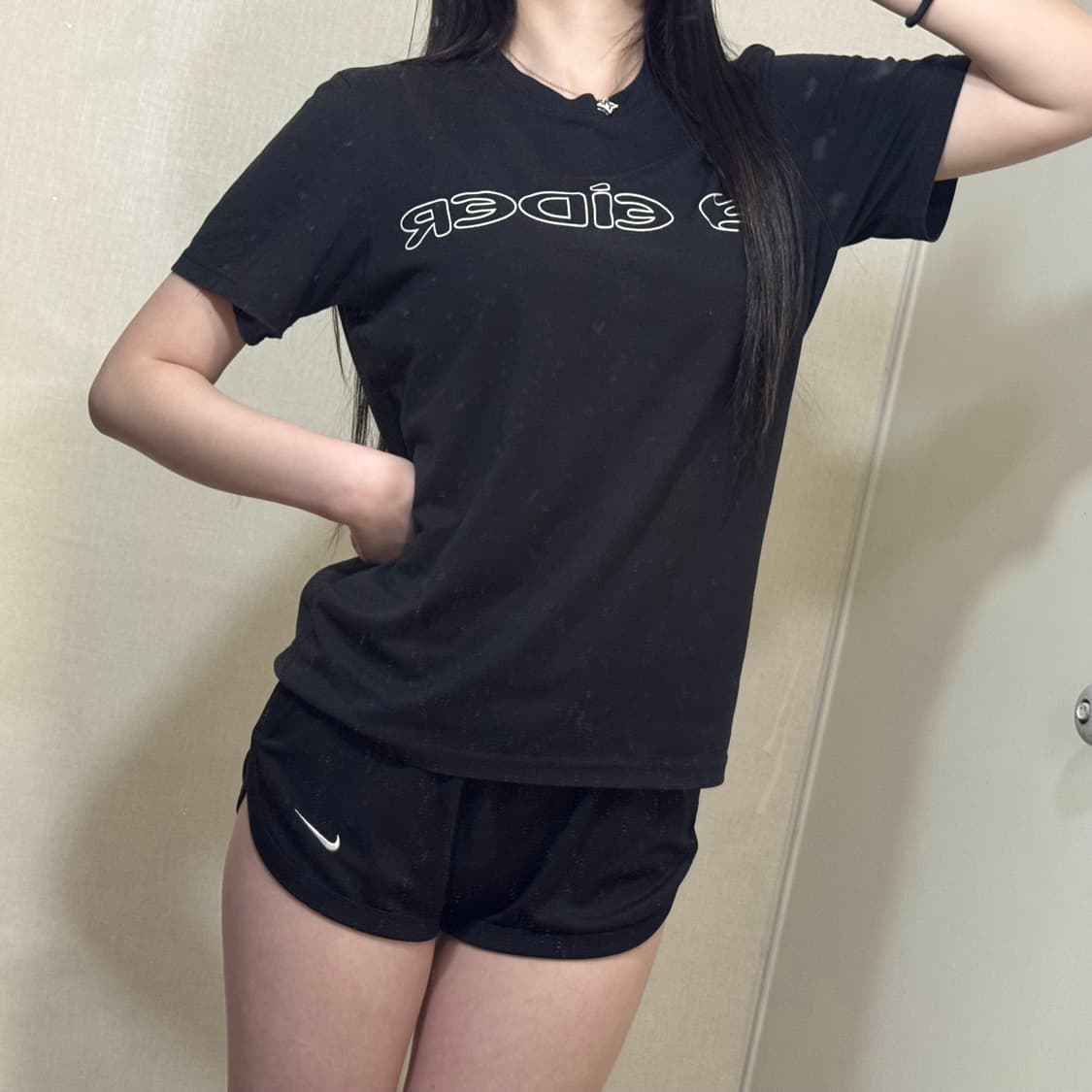아이더 반팔티 🤍🖤 상품이미지1