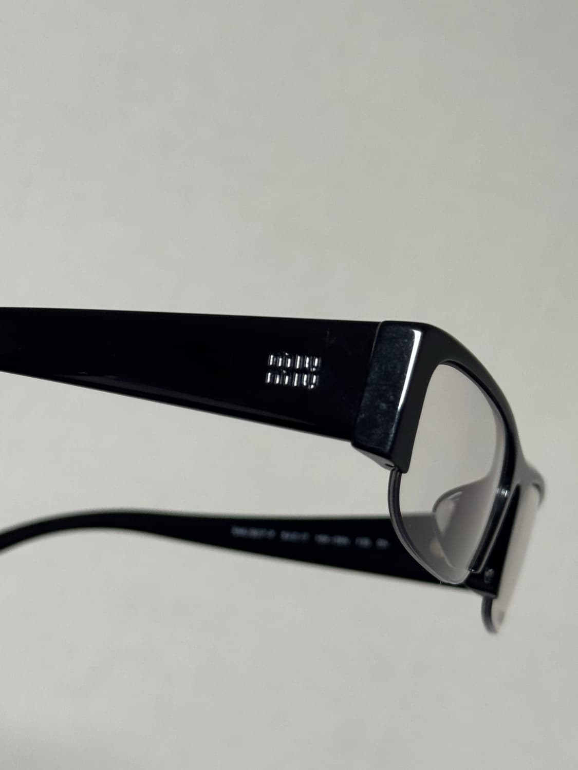 미우미우 브데트 선글라스 상품이미지4