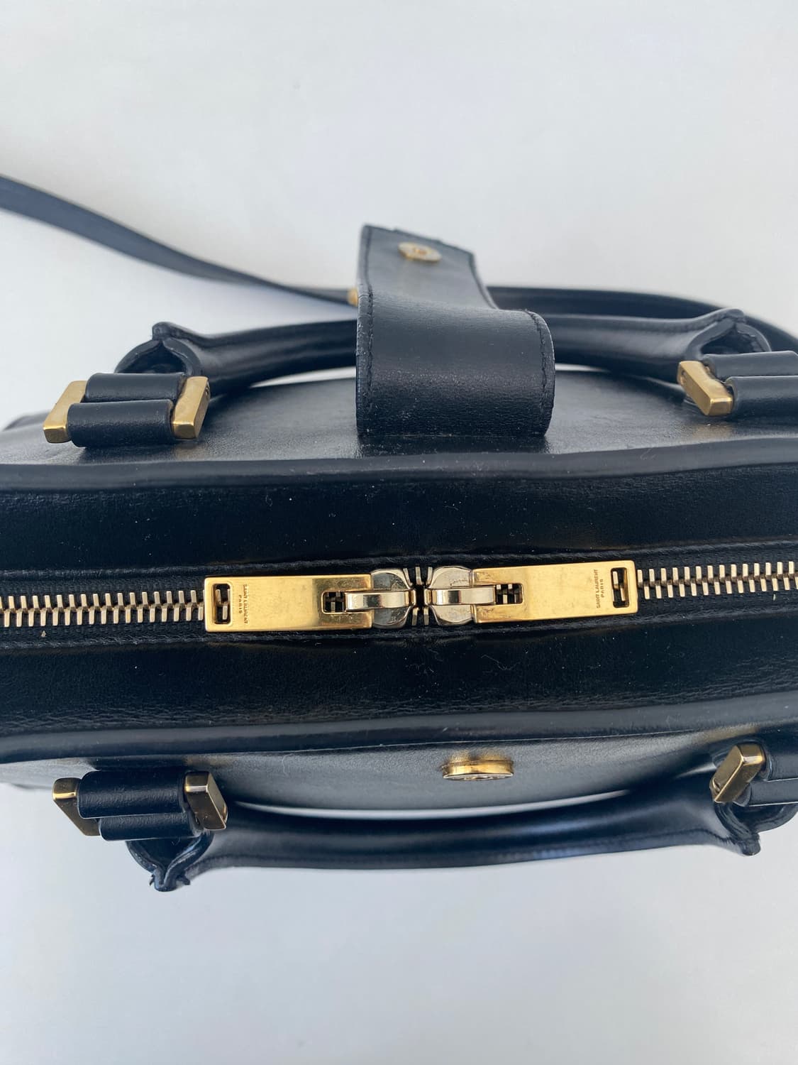 생로랑 모노그램 카바스백 상품이미지9