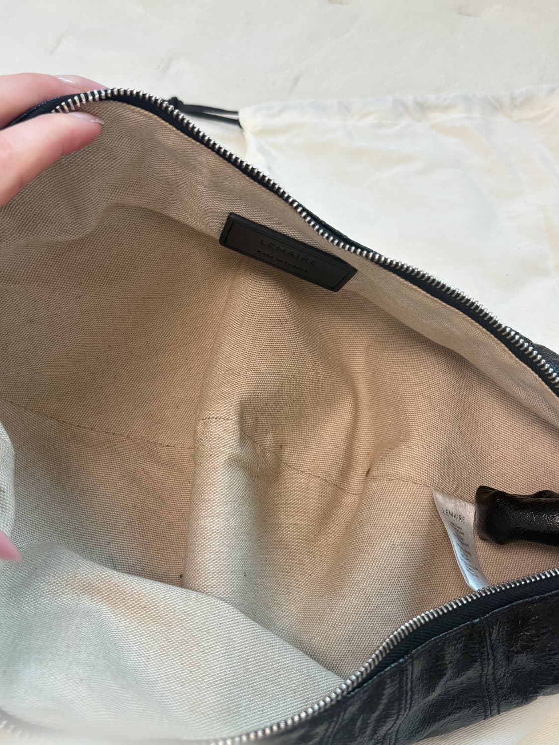 르메르 코티드린넨 크루아상 범백 블랙 m 미디엄 상품이미지7