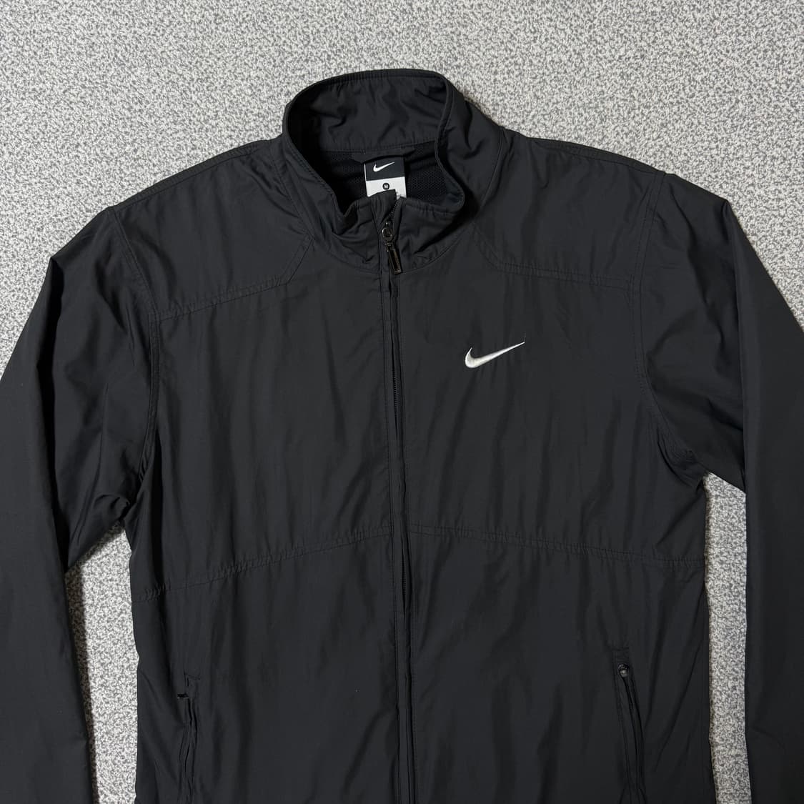 나이키 바람막이 M 상품이미지3