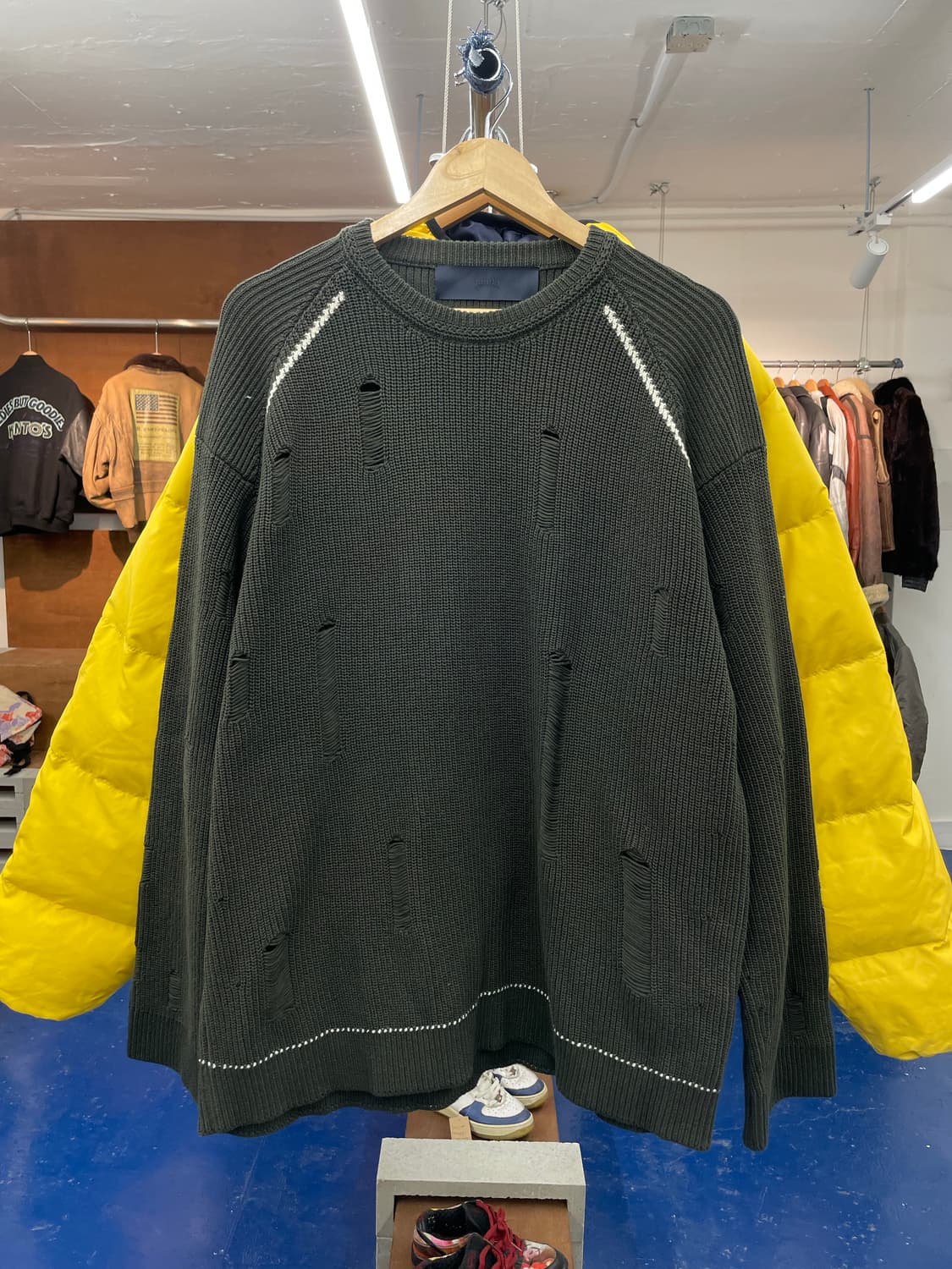 Juun.J 준지 데미지드 디스트레스드 니트 상품이미지4