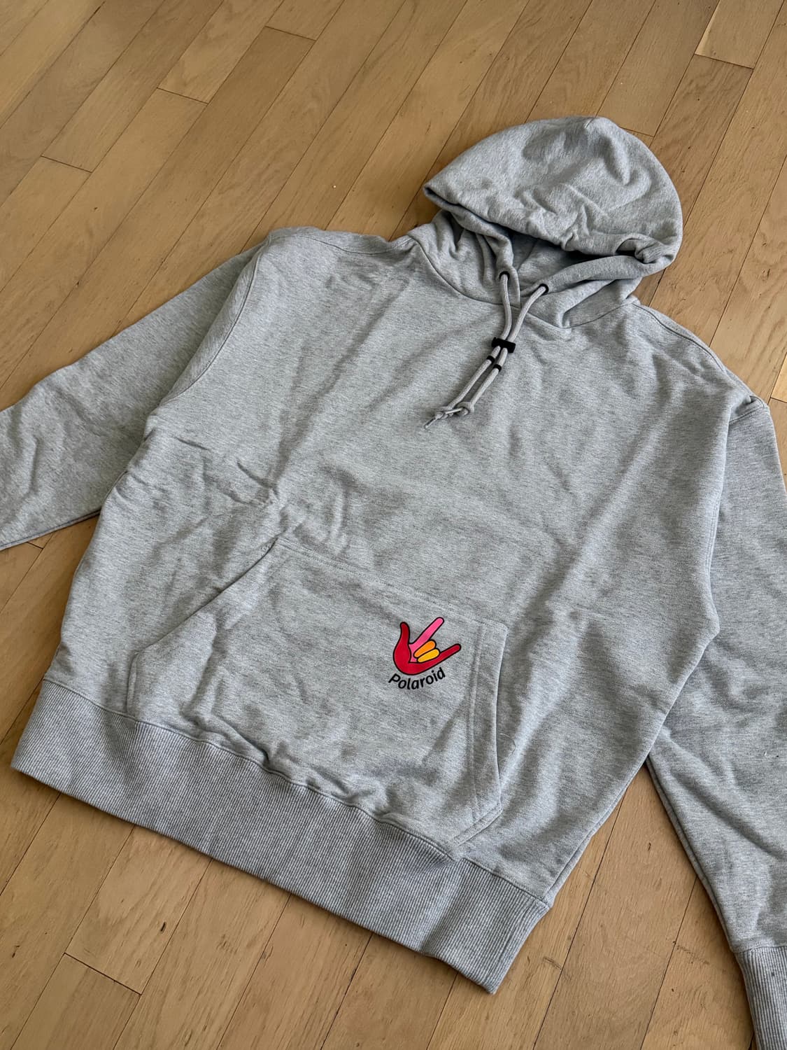 [새상품] 폴라로이드 후드 티셔츠 - 정가 89,000원 상품이미지5