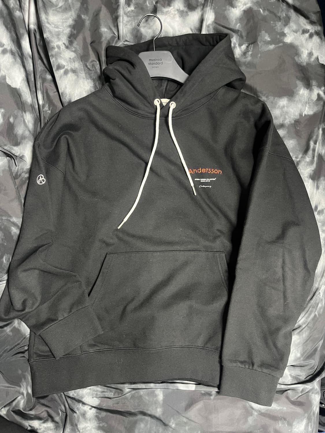 엔더슨벨 후드티 급처 상품이미지1