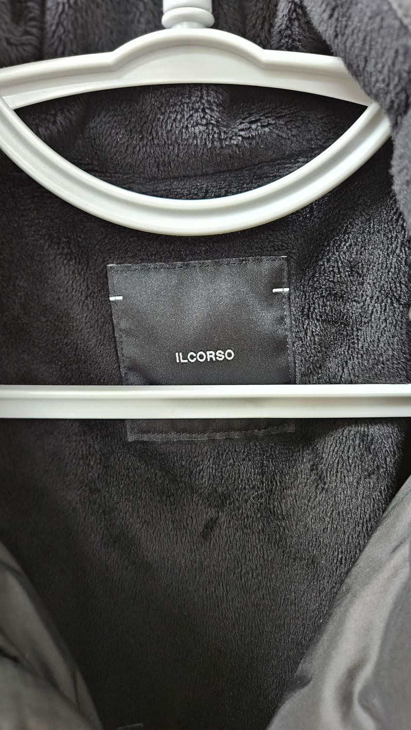 ILCORSO일꼬르소 무광검정패딩95 상품이미지4