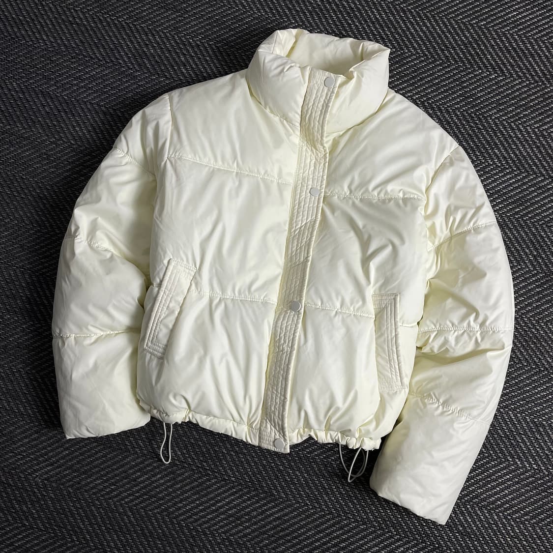 빈티지 우먼스 글로시 크롭 패딩 화이트y 3113 상품이미지1