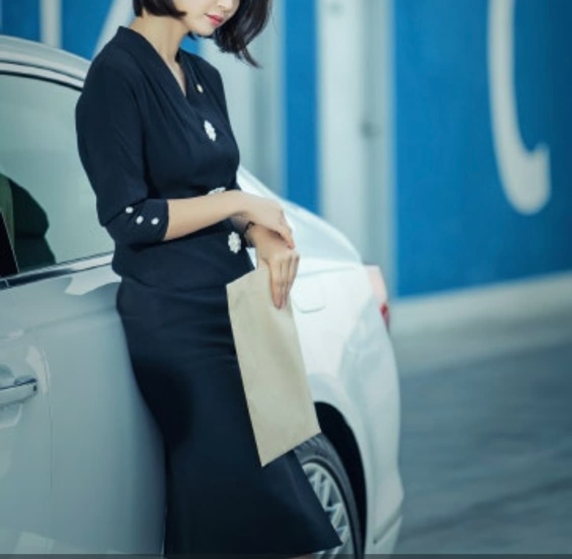 [55]미샤 브이넥 플라워 버튼 원피스 상품이미지3