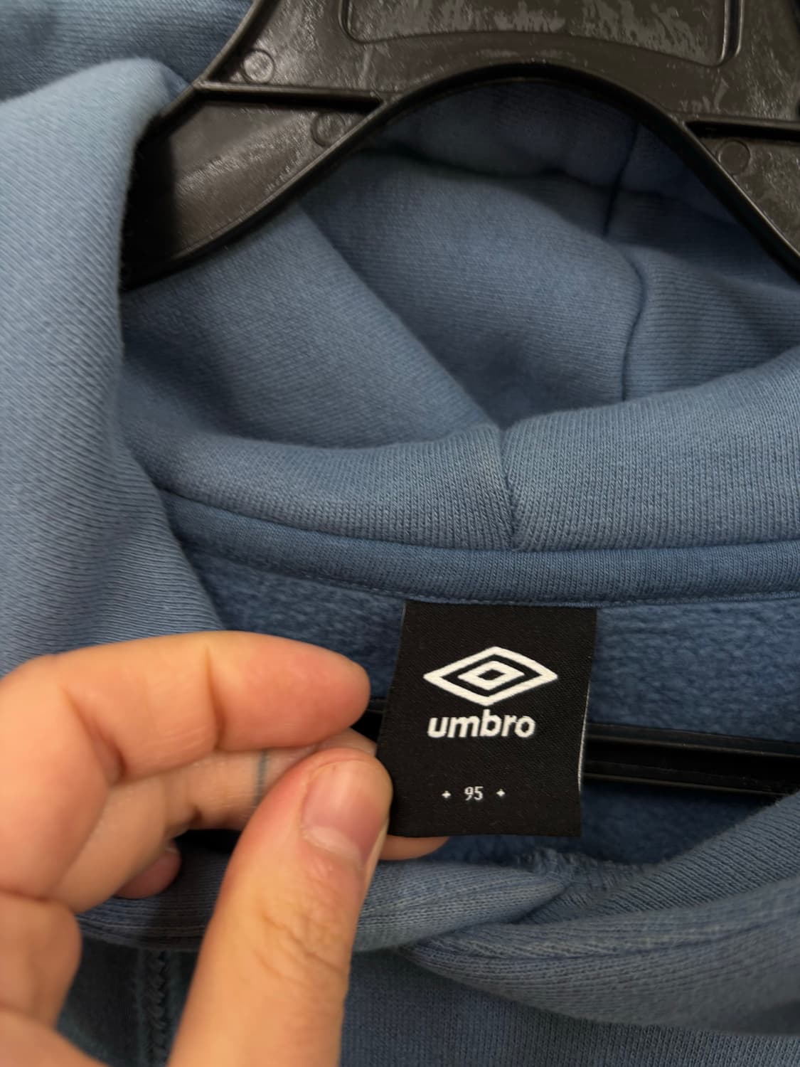 엄브로 후드티 상품이미지4