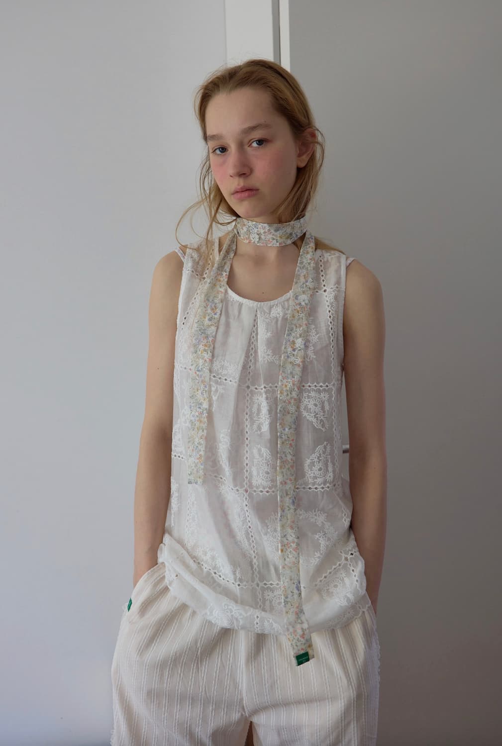 Nocontent 노컨텐츠 레이스 패턴 원피스 상품이미지1