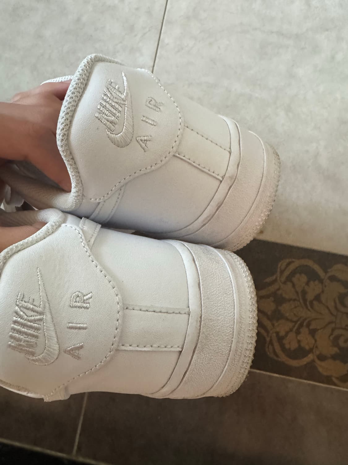 나이키 에어포스1 로우 화이트 270 상품이미지3