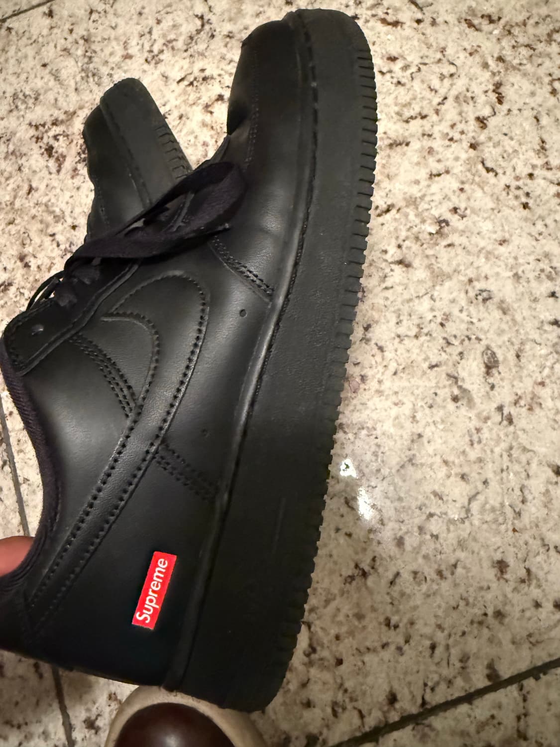 나이키 슈프림 에어포스 블랙 상품이미지3