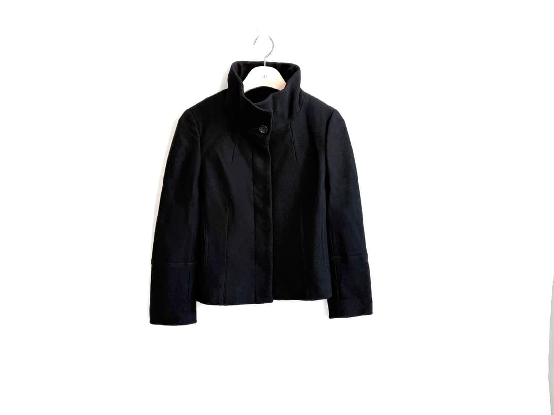 Black hidden button basic short coat 상품이미지7