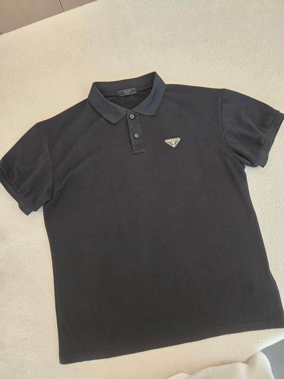 프라다 반팔 카라티 블랙 폴로티 상품이미지3