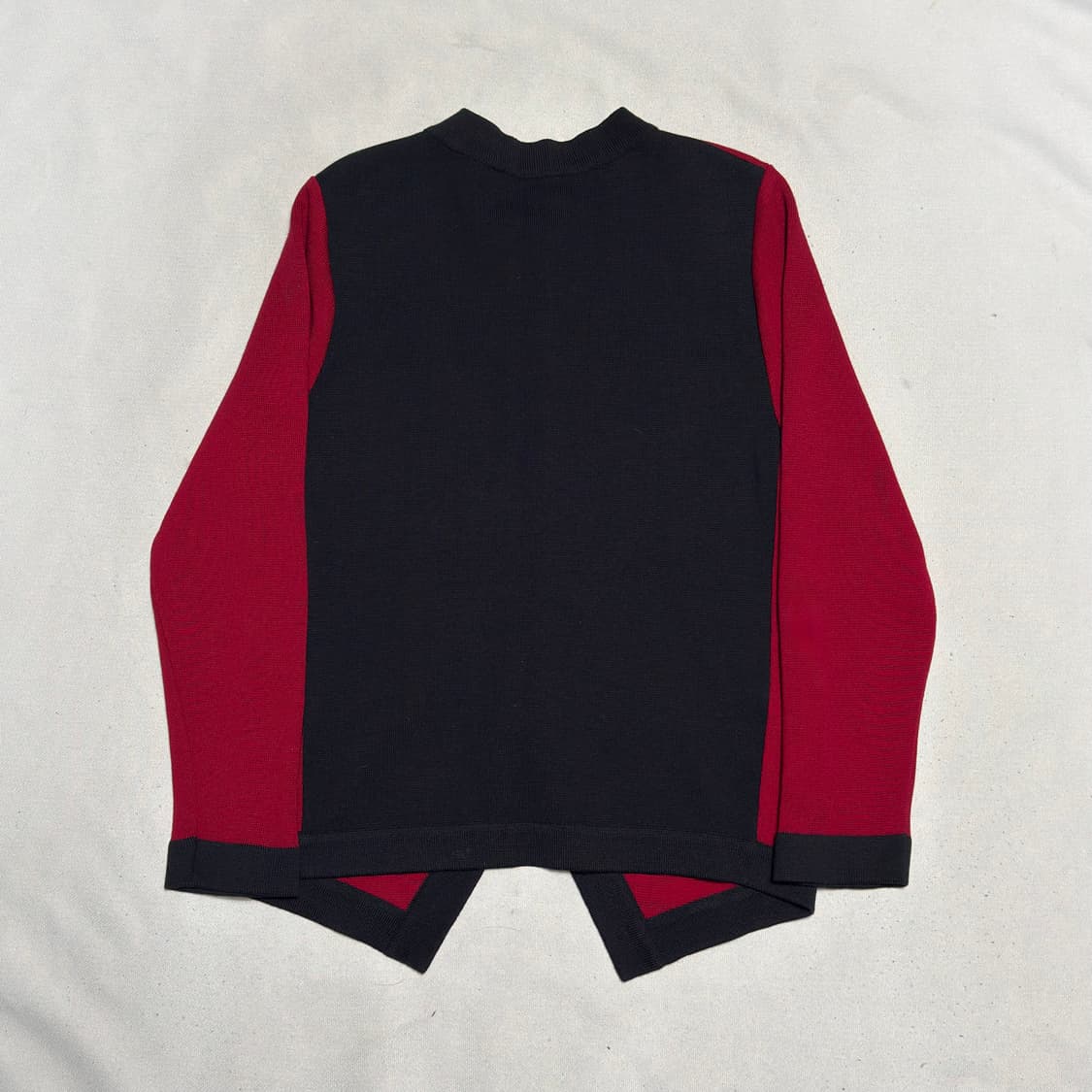 입생로랑 레드 퓨어뉴 울 골드 버튼 가디건 상품이미지3