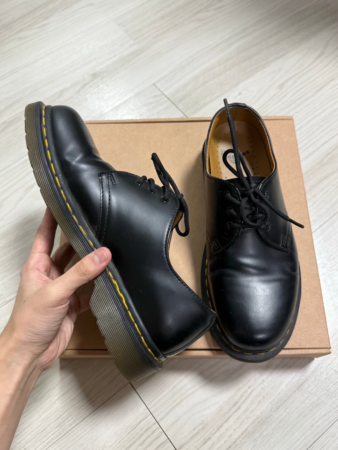 닥터마틴 3홀 1461 260 상품이미지1