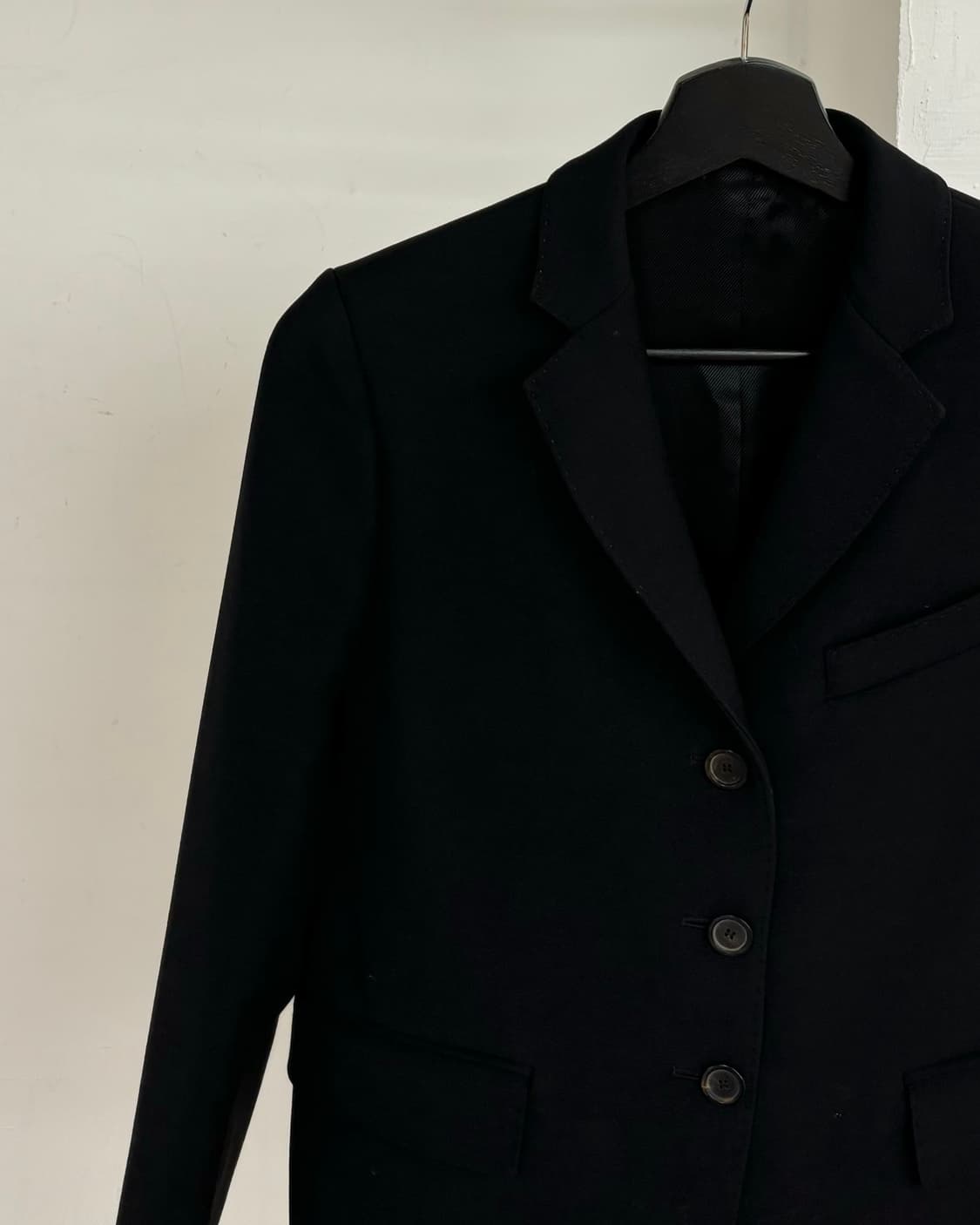 구찌 블랙 싱글 블레스트 블레이저 자켓 상품이미지3