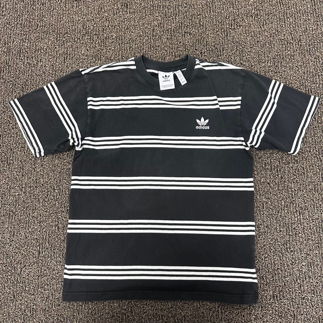 아디다스 스트라이프 여성 반팔티셔츠 M 상품이미지1